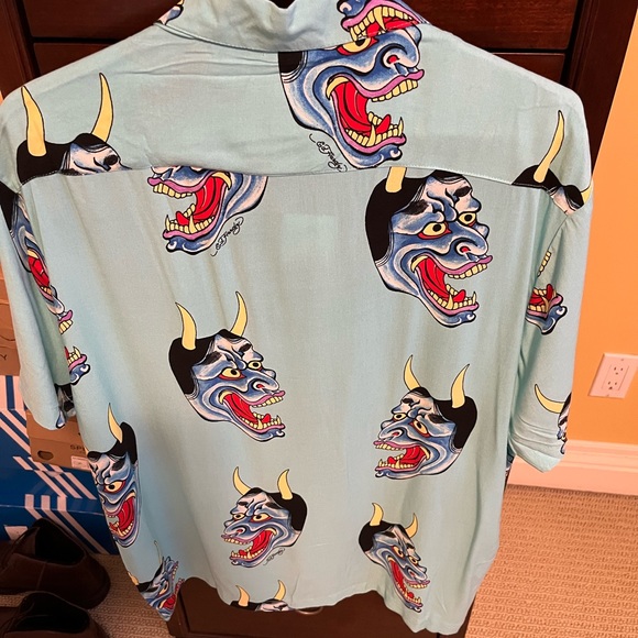 Ed Hardy outstanding  new shirt NWT - Picture 6 of 10